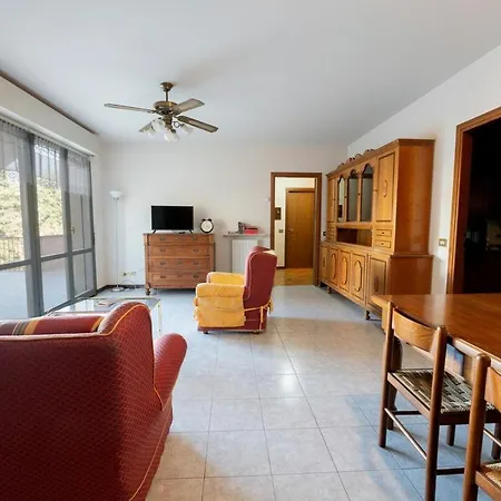 Daire Monterosso-cozy CastellʼArquato